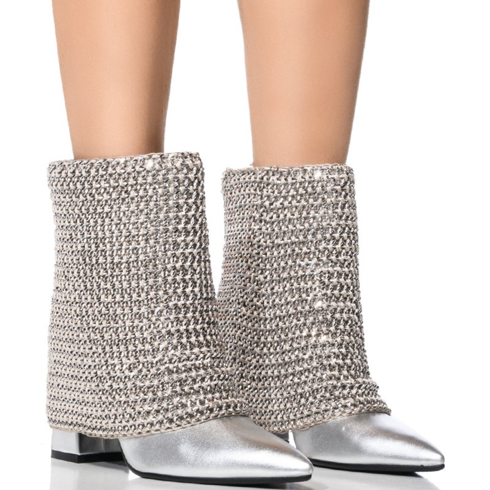 NIB Azalea Wang Silver Chainmail Women's Boots